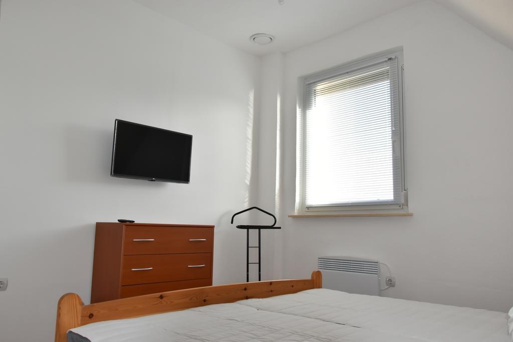 Csevi Apartmanhaz 메조코베스드 외부 사진