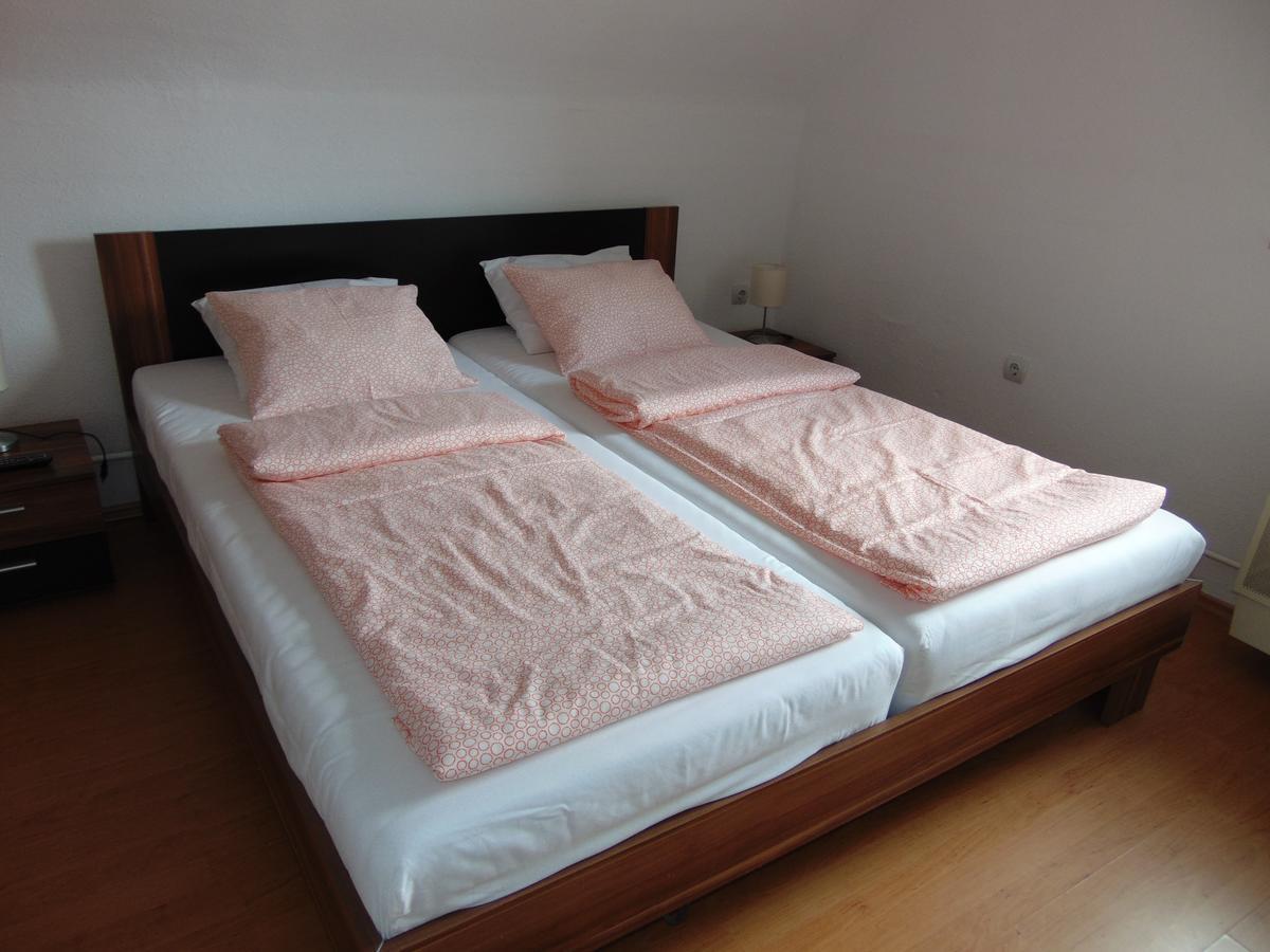 Csevi Apartmanhaz 메조코베스드 외부 사진